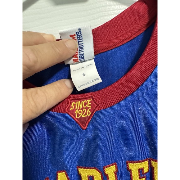Harlem Globetrotters Jersey Big Easy Signed Size Small - Picture 3 of 12